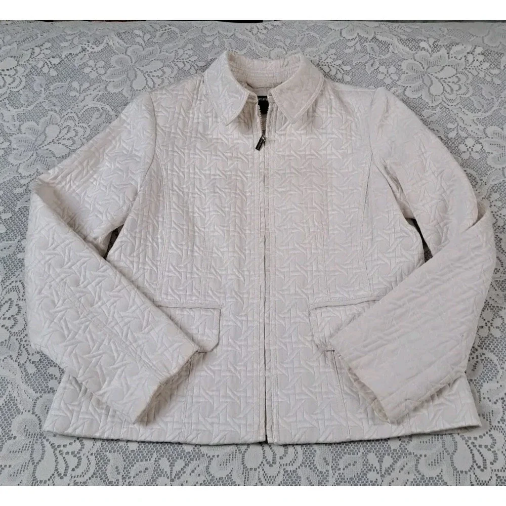 Weather Tamer Jacket Womens Sz Med Quilted Cream Winter White Full Zip Pre-owned